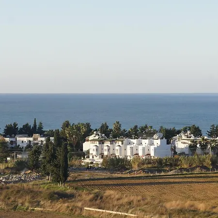 Sea View Studio In Orion Garden Apartament *