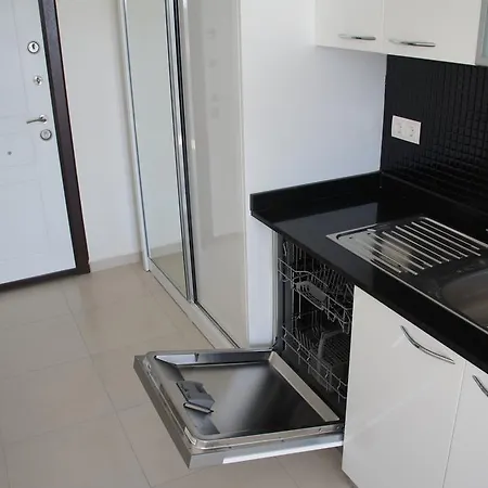 Sea View Studio In Orion Garden Apartament *